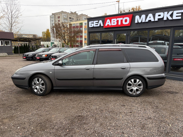 Фото автомобиля 8