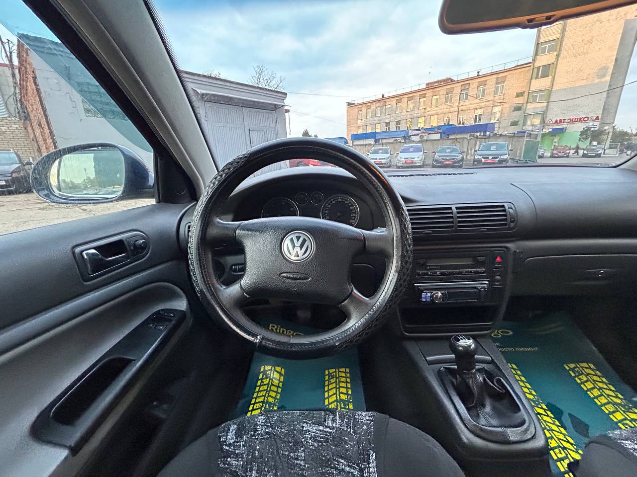 Фото автомобиля 12
