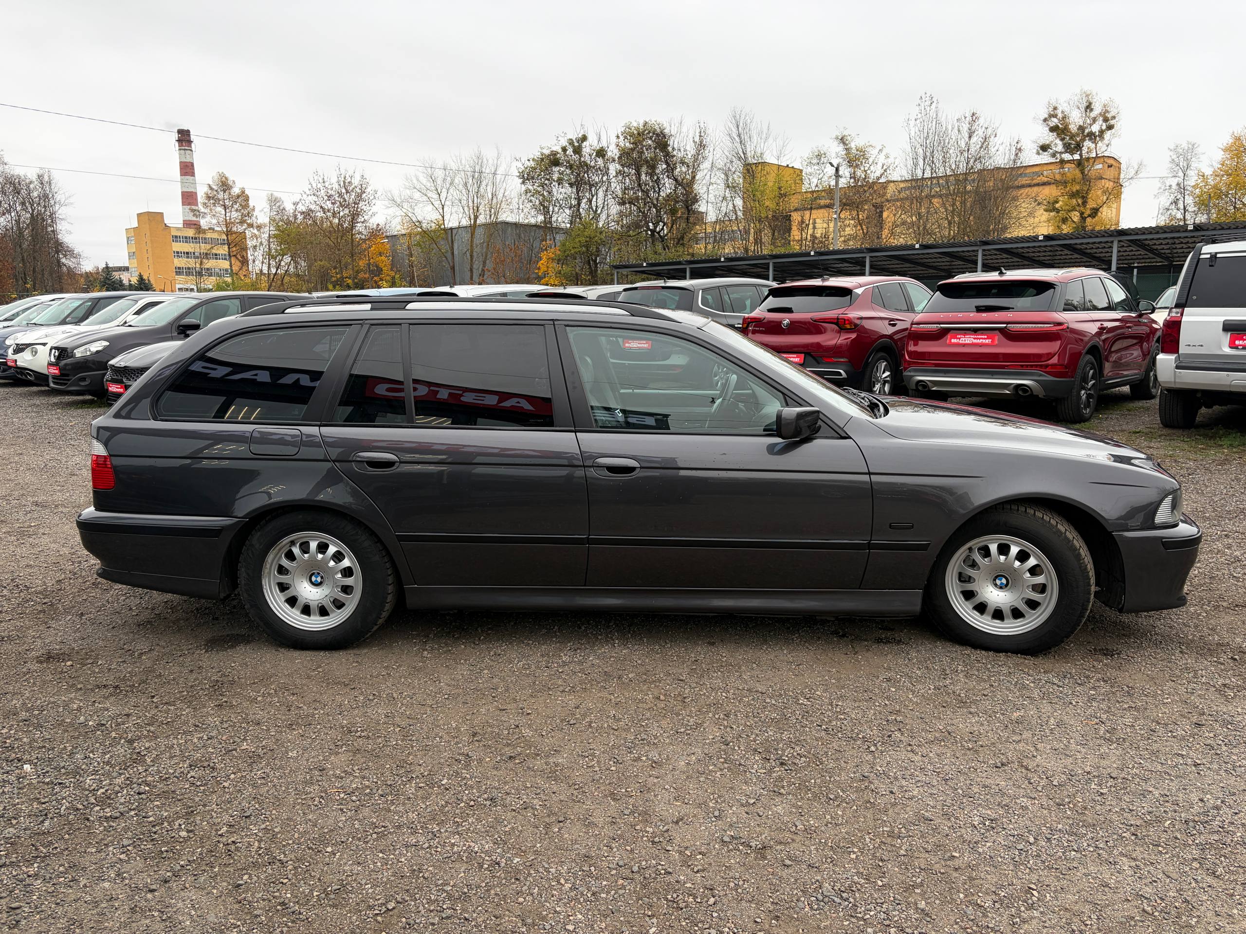 Фото автомобиля 3