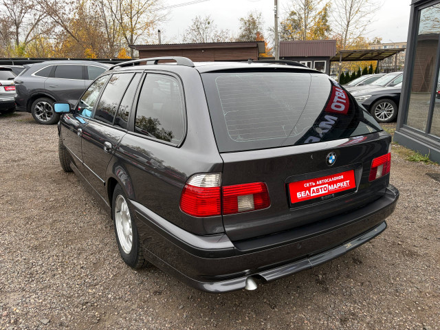 Фото автомобиля 6