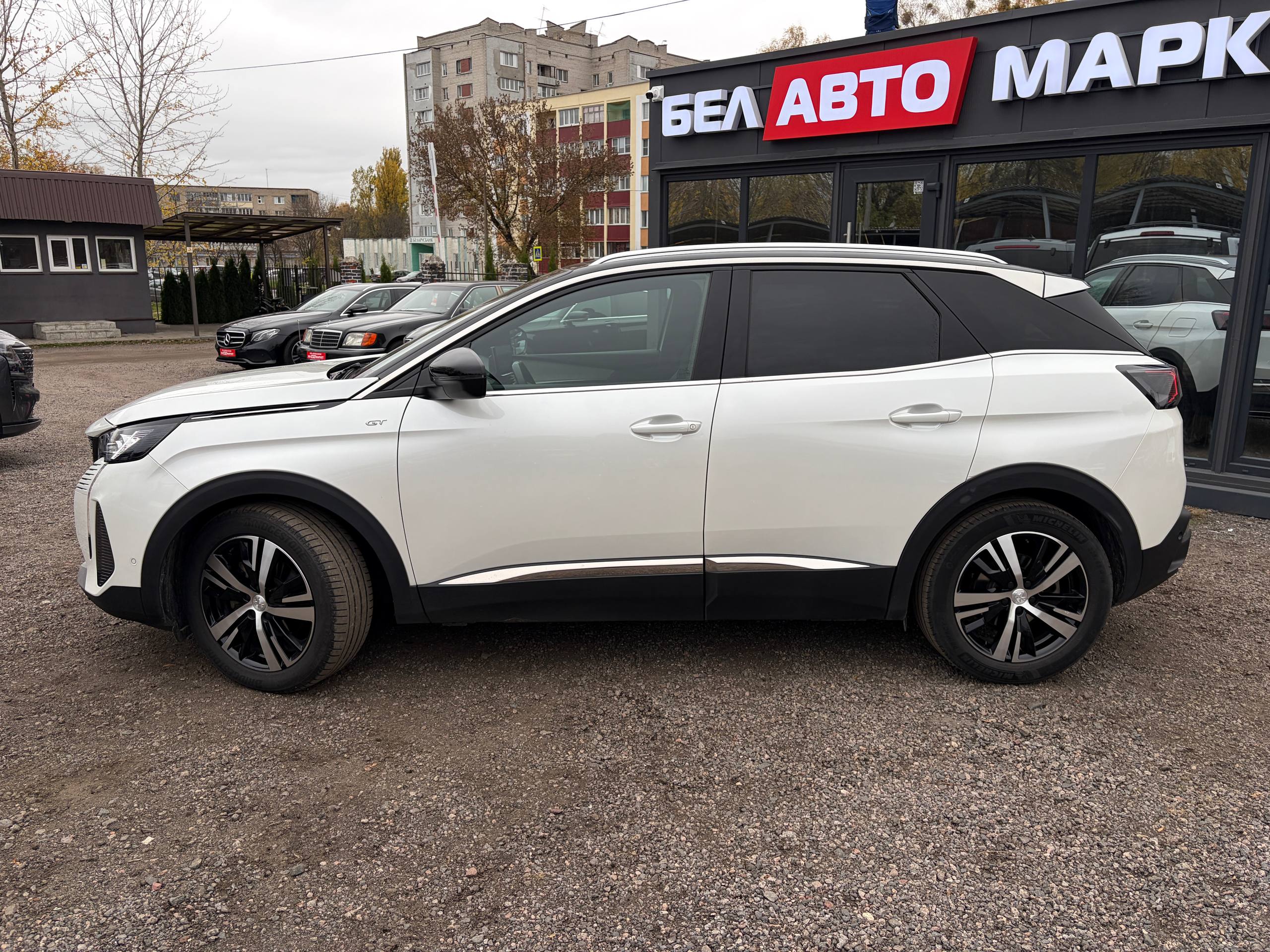 Фото автомобиля 7