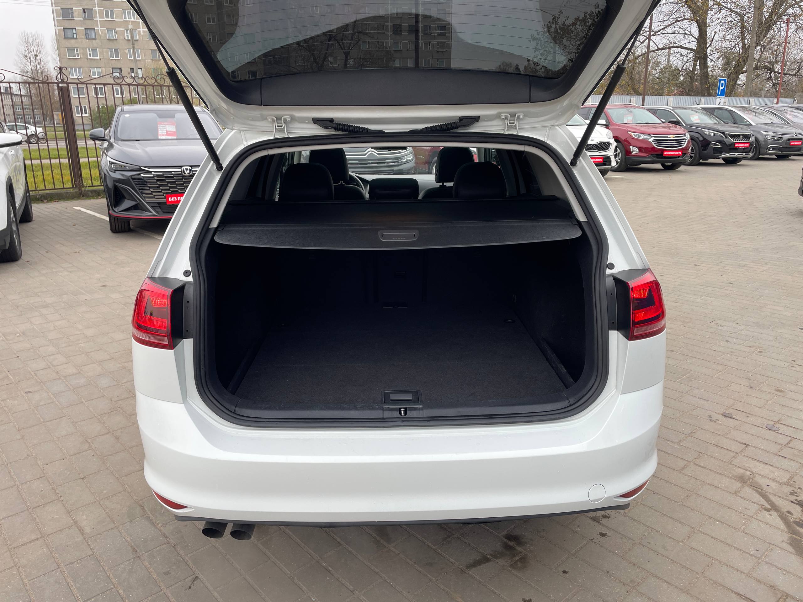 Фото автомобиля 13