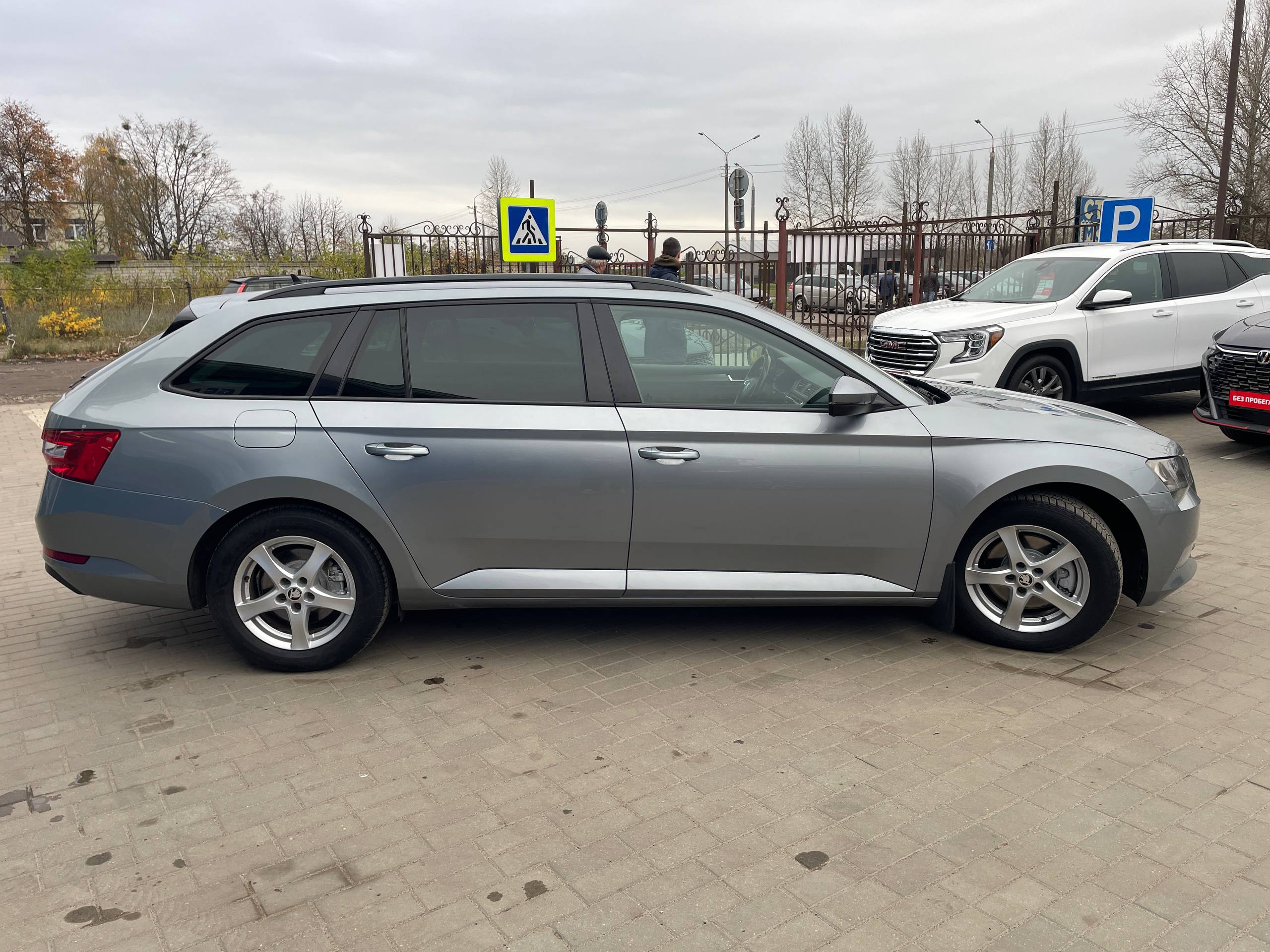Фото автомобиля 4
