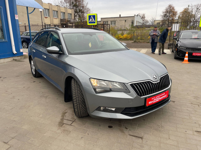 Фото автомобиля 3