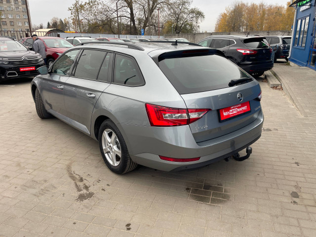Фото автомобиля 6