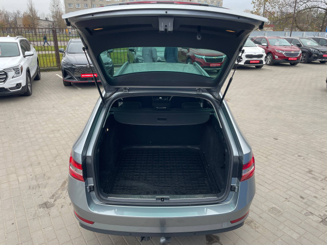 Фото автомобиля 7