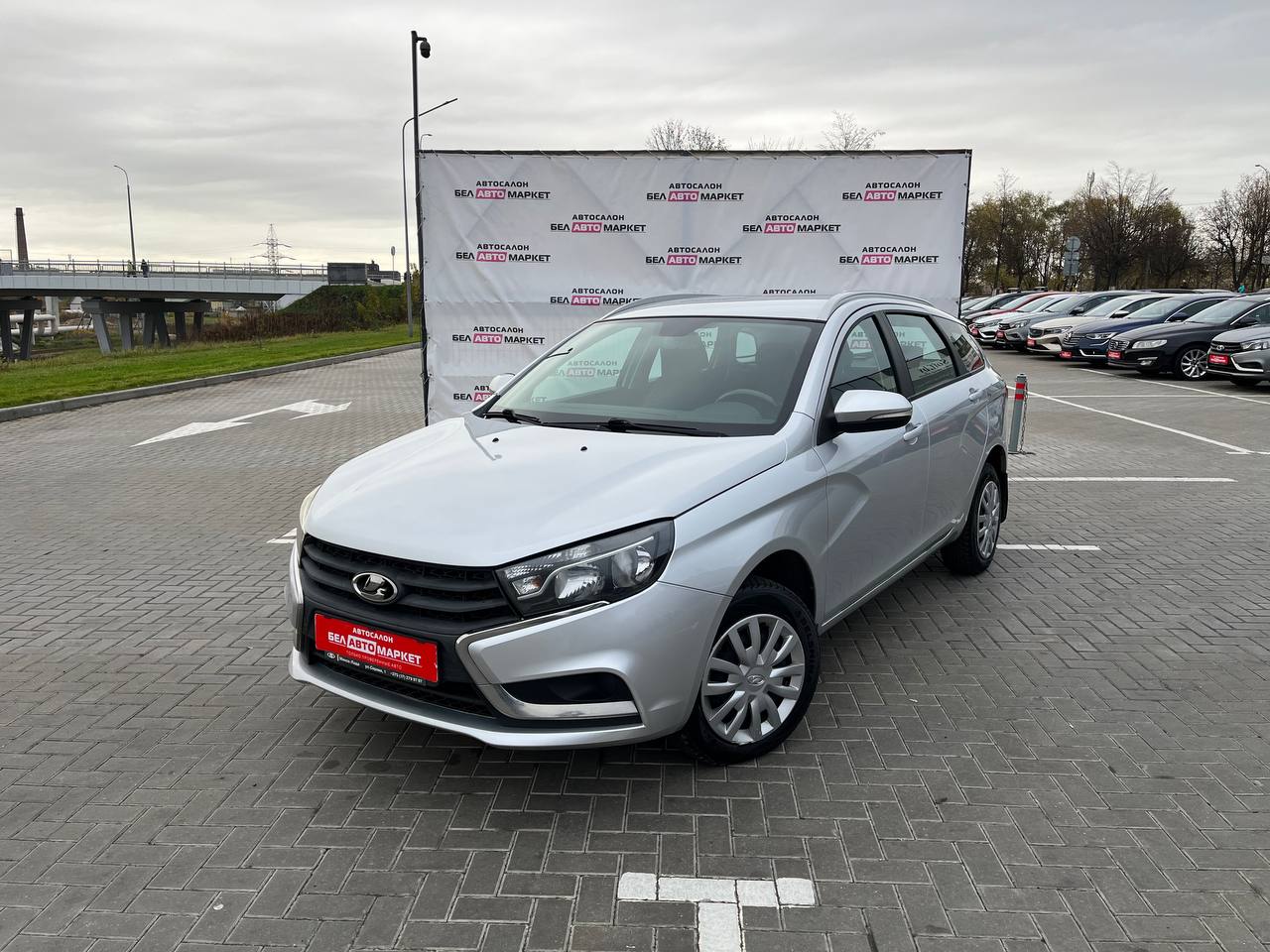 авто с пробегом lada (ВАЗ) vesta 2018