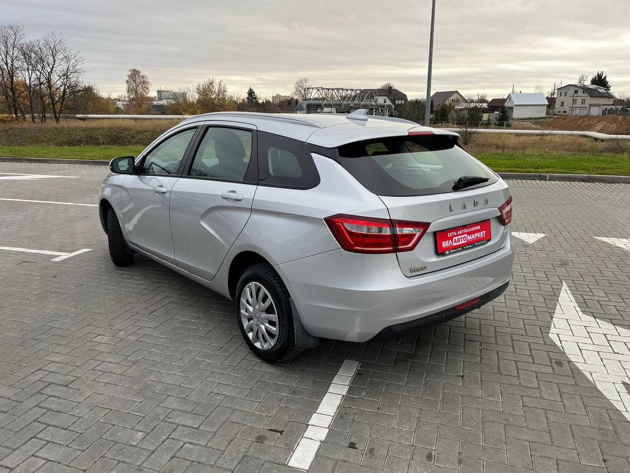 Фото автомобиля 6
