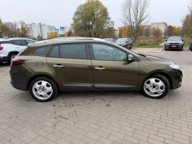 Фото автомобиля 3