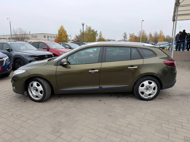 Фото автомобиля 7