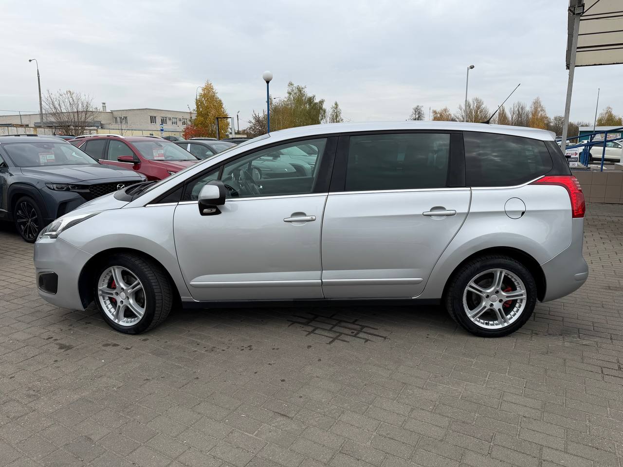 Фото автомобиля 7