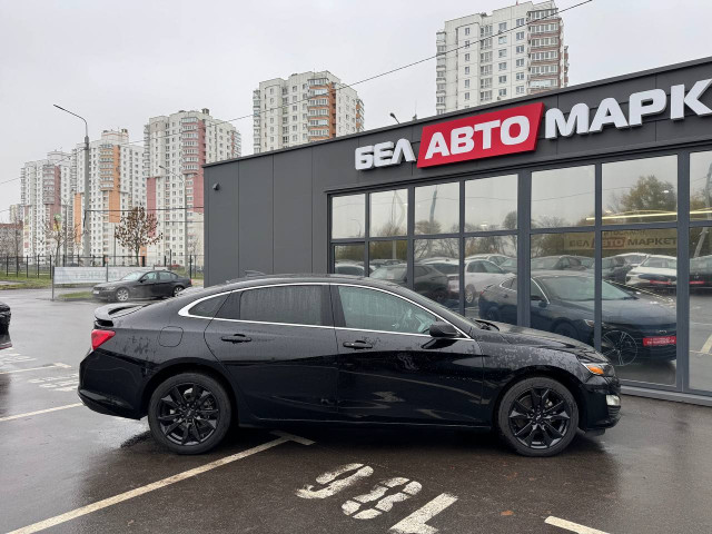 Фото автомобиля 3