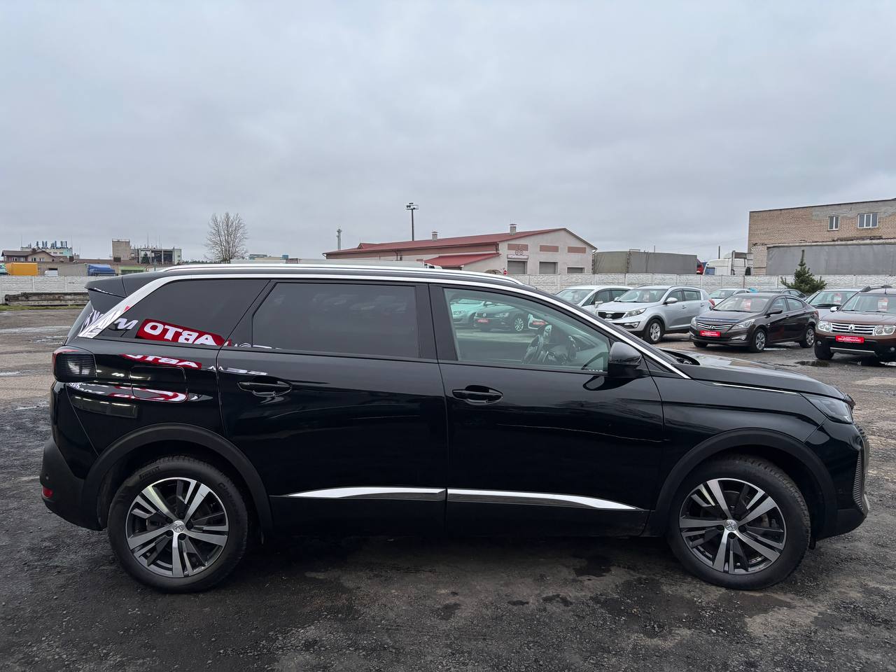 Фото автомобиля 3