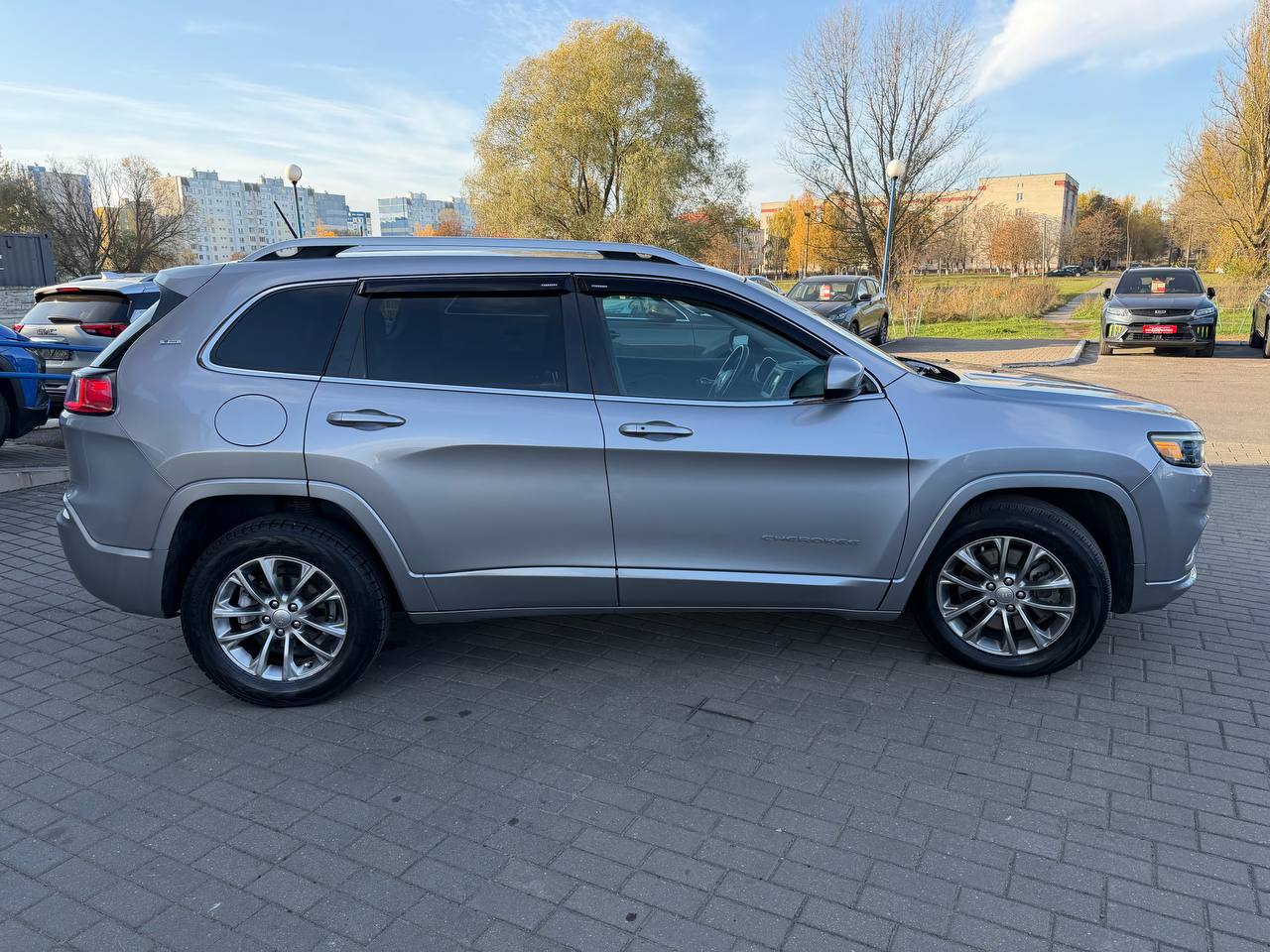 Фото автомобиля 3