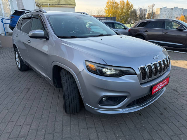 Фото автомобиля 2