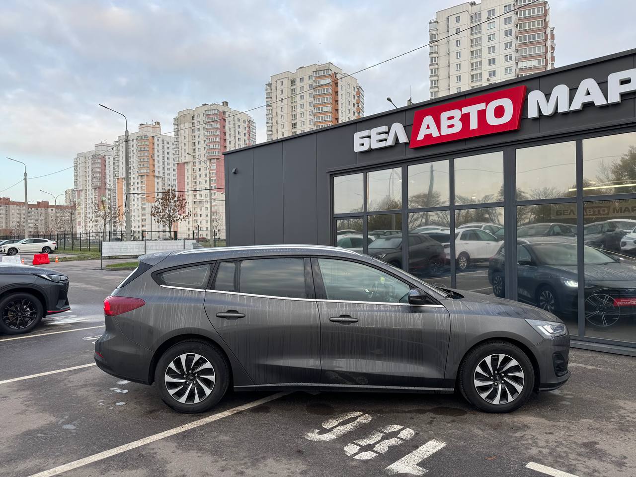 Фото автомобиля 3