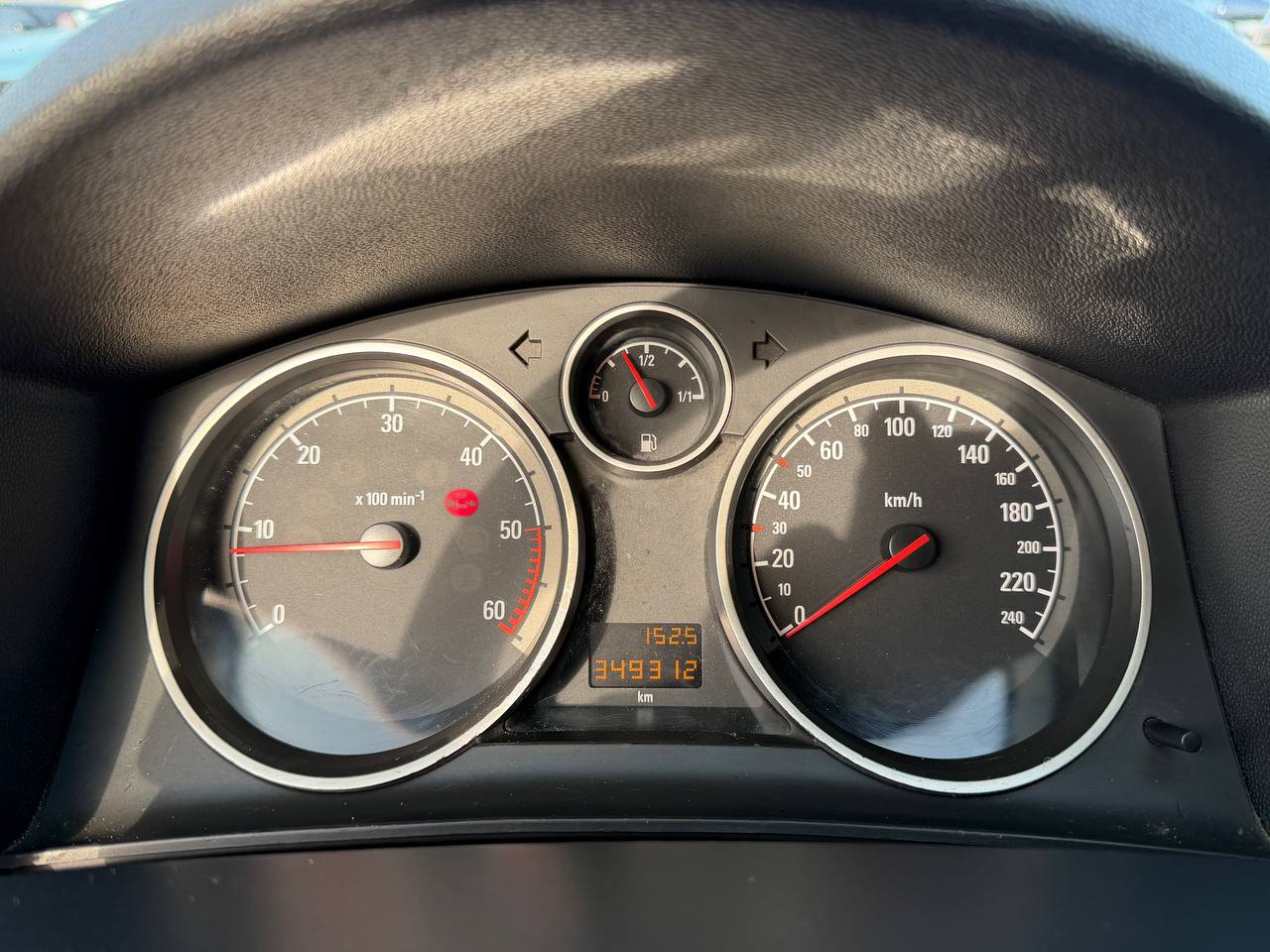 Фото автомобиля 9