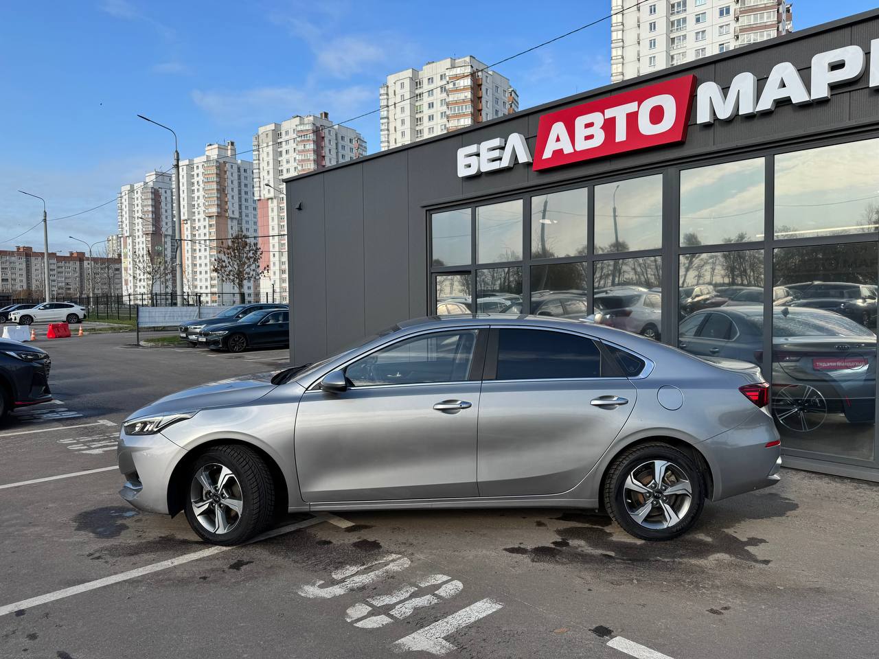 Фото автомобиля 7
