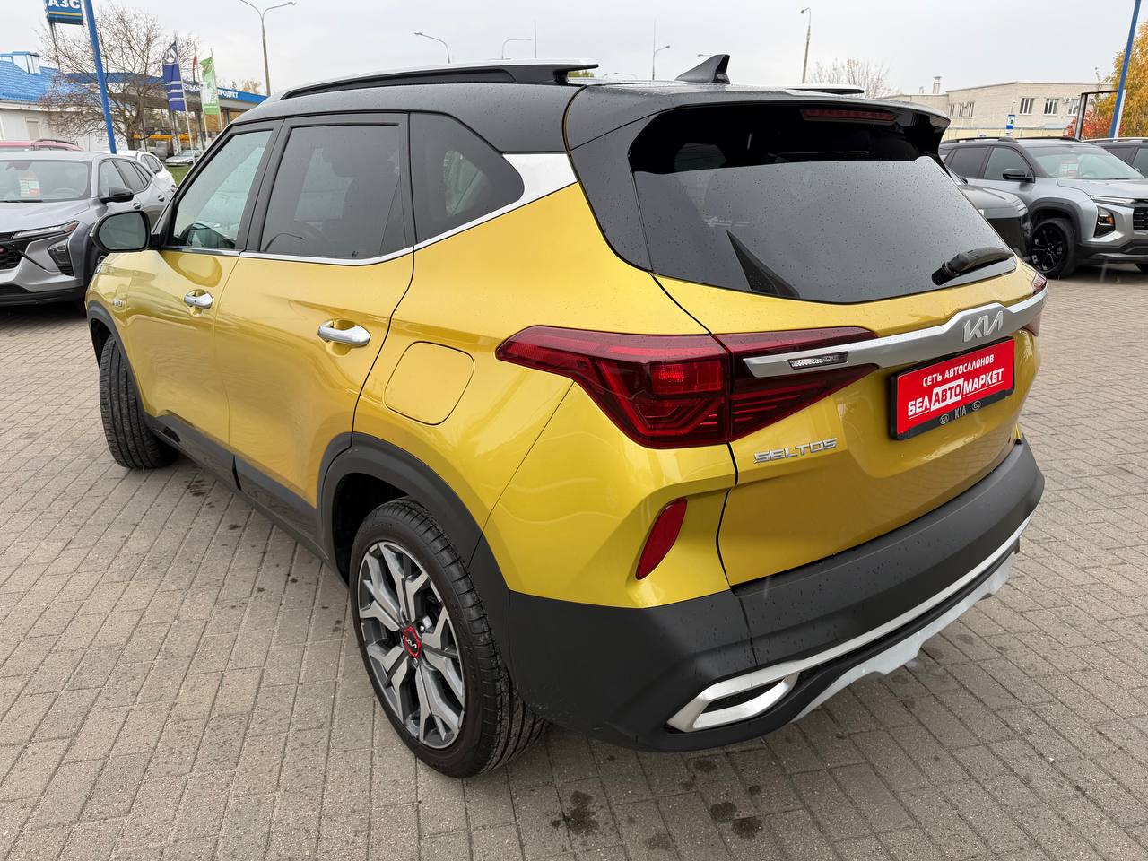 Фото автомобиля 6