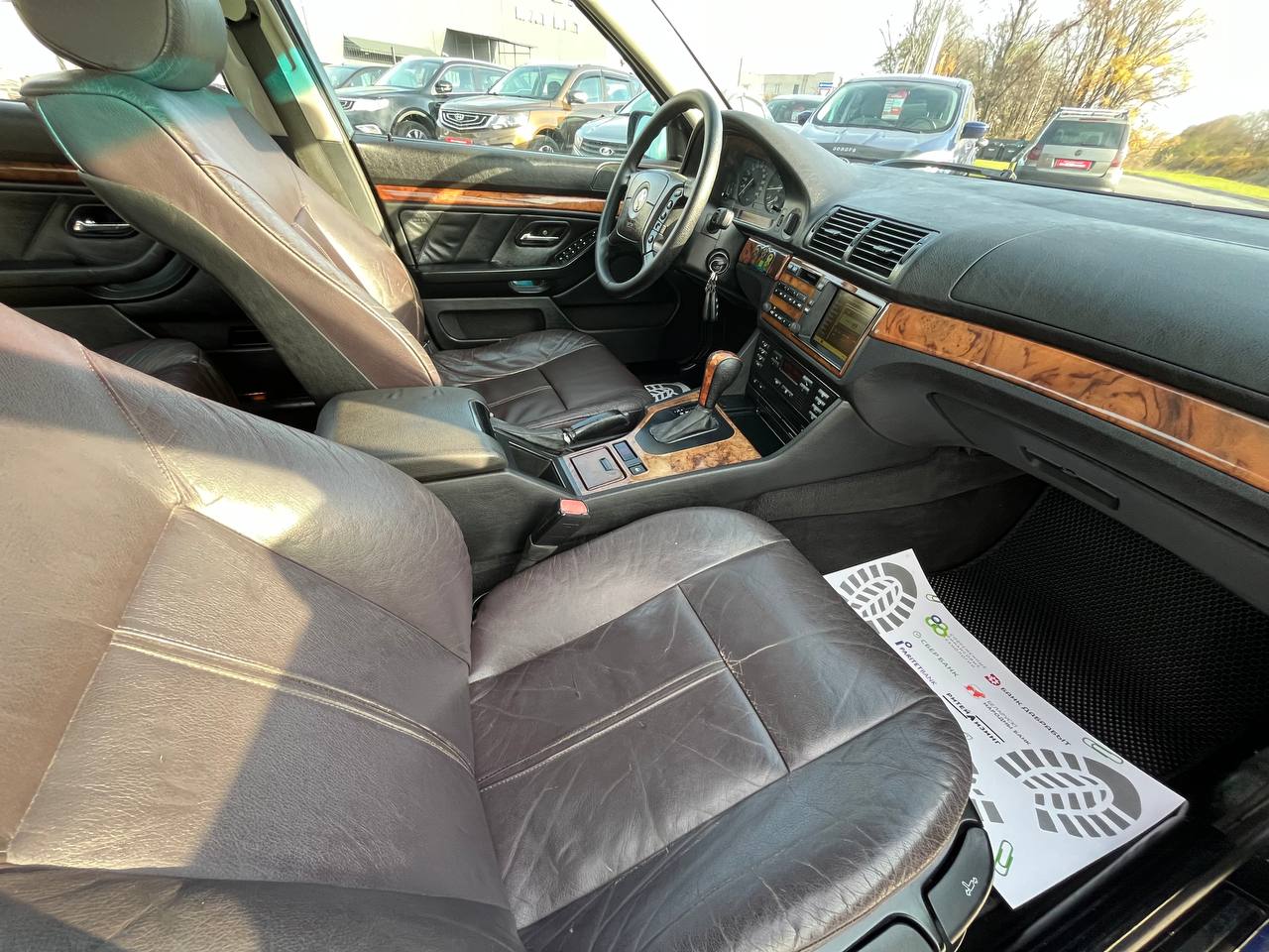 Фото автомобиля 18