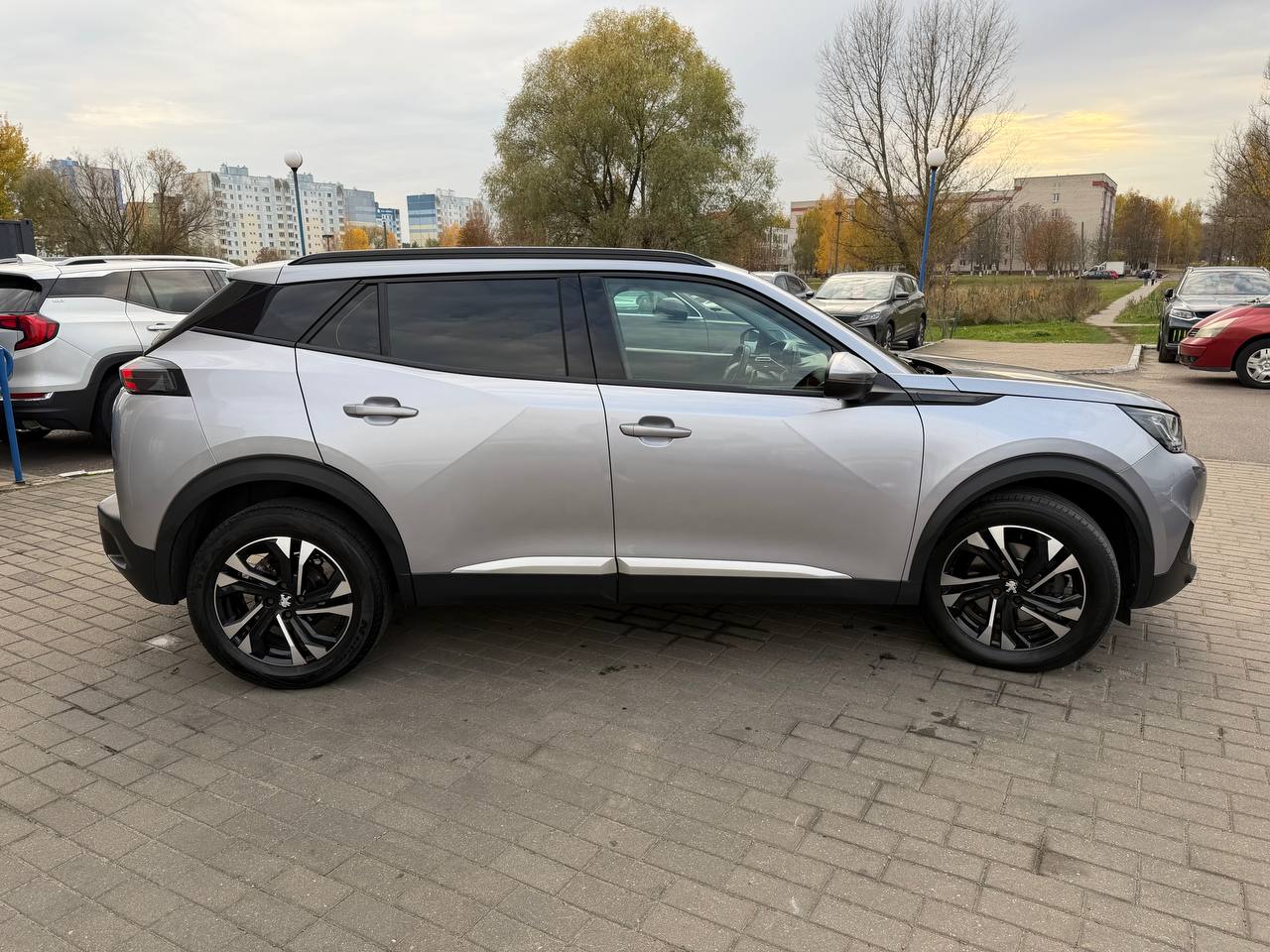Фото автомобиля 3