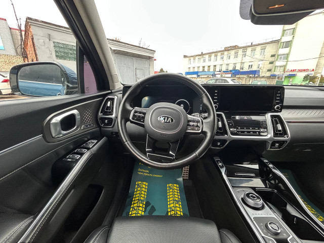 Фото автомобиля 12