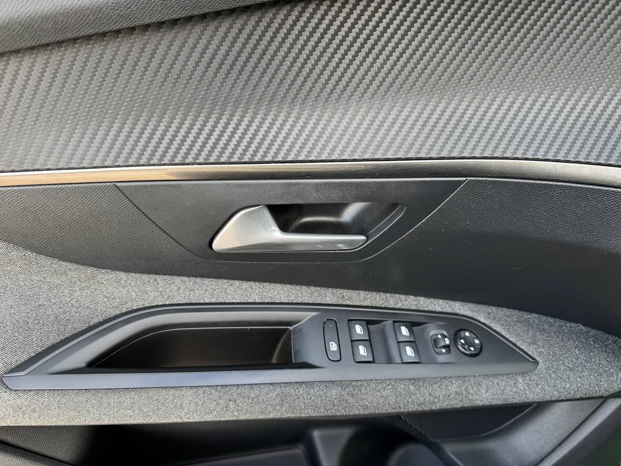 Фото автомобиля 15