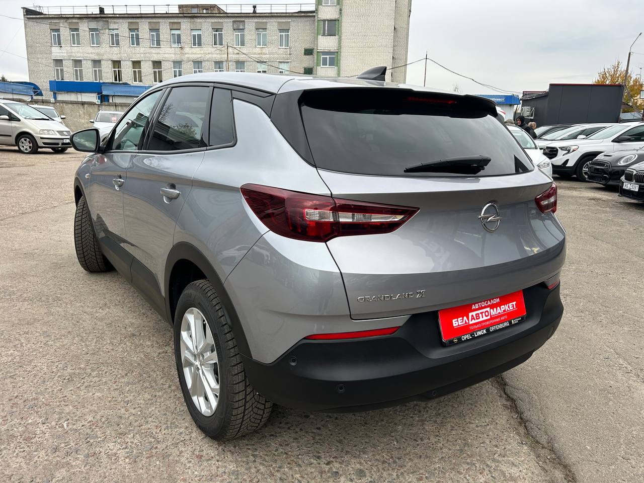 Фото автомобиля 6