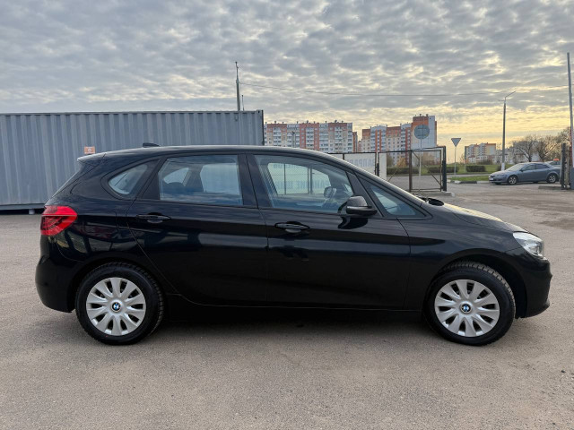 Фото автомобиля 3