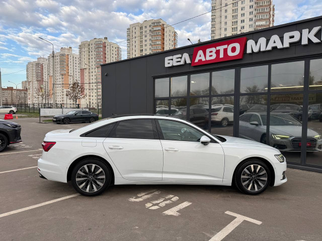 Фото автомобиля 3