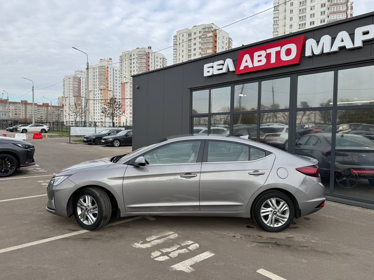 Фото автомобиля 7