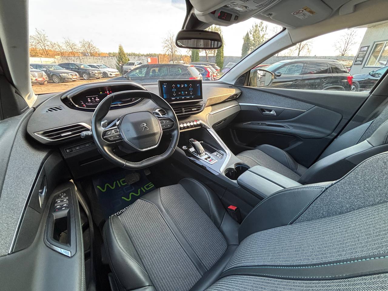 Фото автомобиля 15
