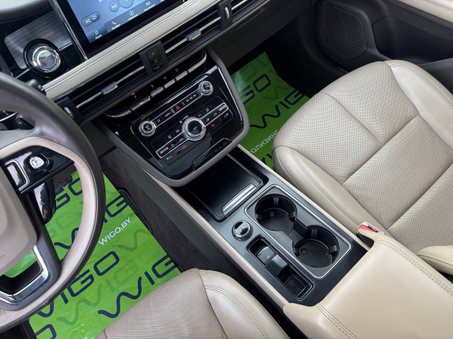 Фото автомобиля 12