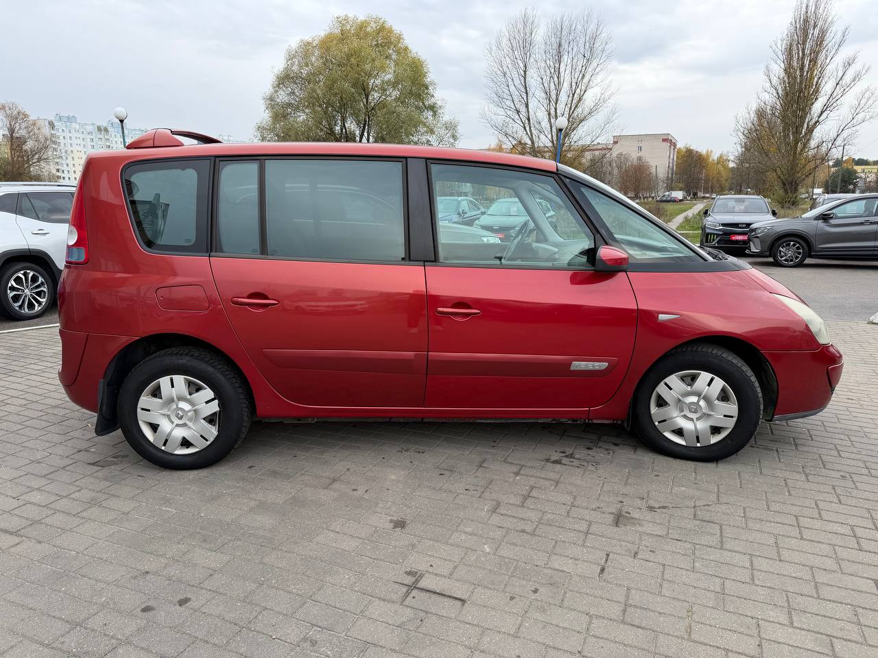 Фото автомобиля 3