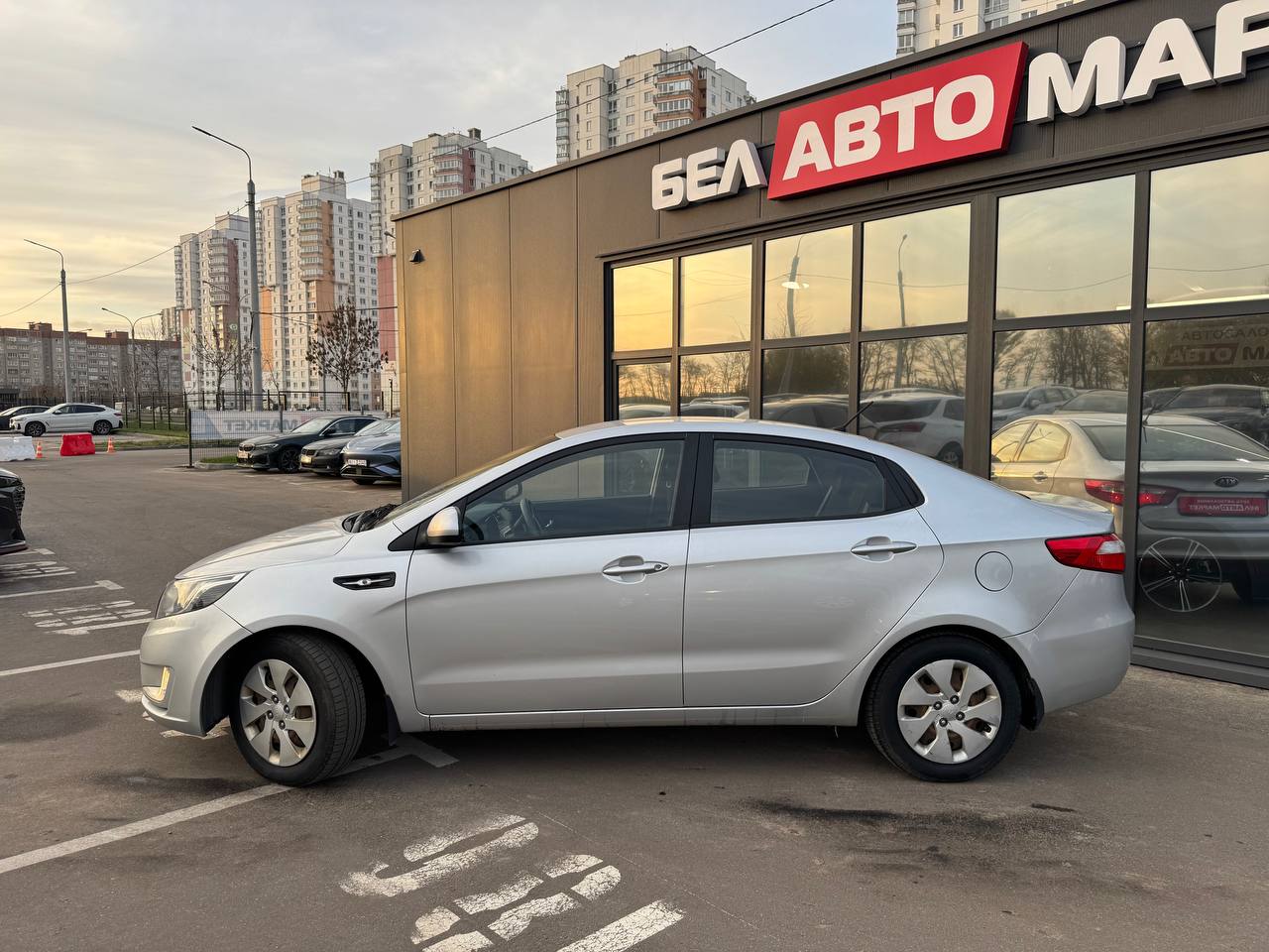 Фото автомобиля 7