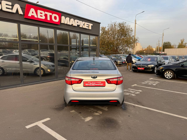 Фото автомобиля 5