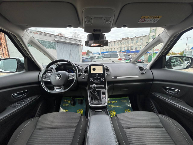 Фото автомобиля 11
