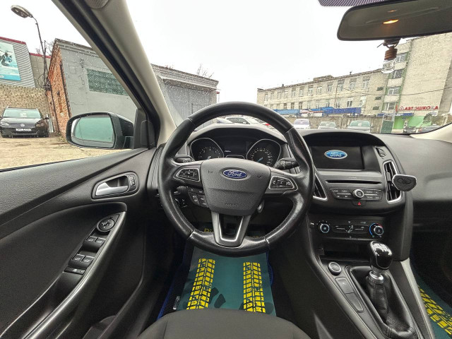 Фото автомобиля 12
