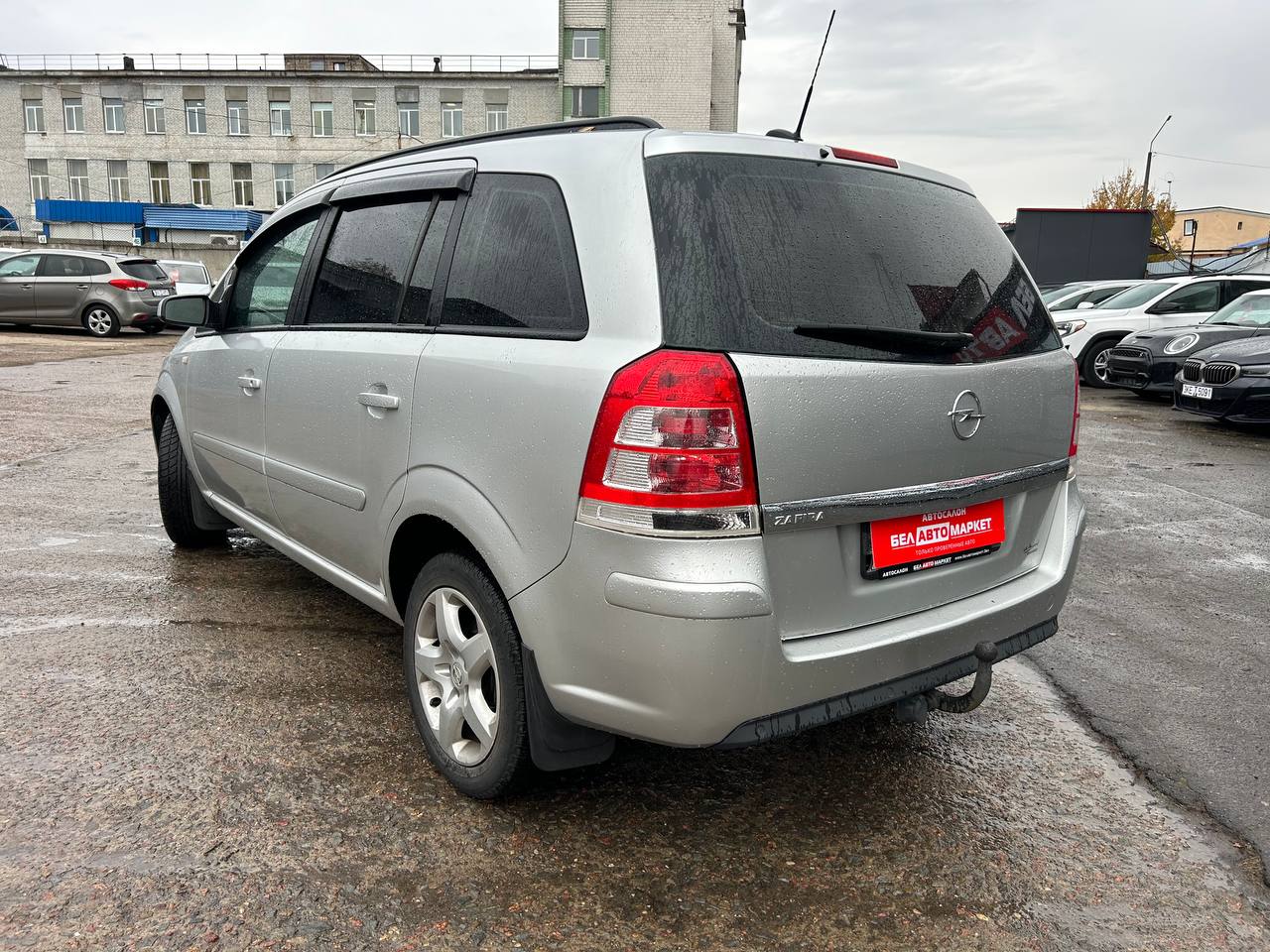 Фото автомобиля 6