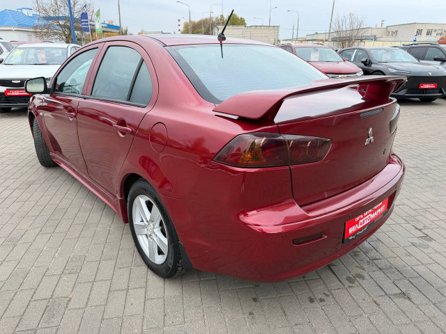 Фото автомобиля 6