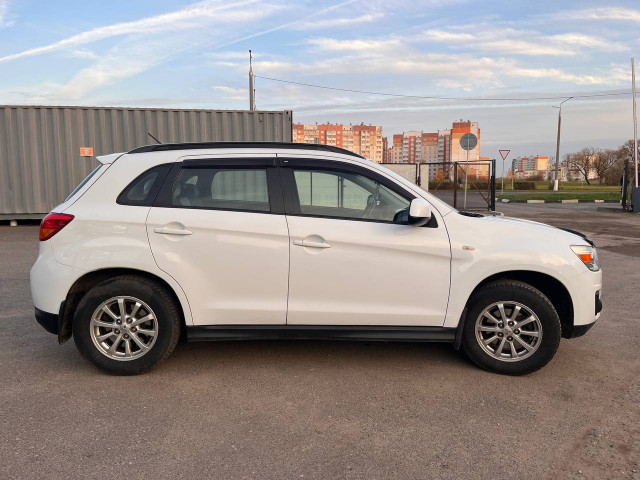 Фото автомобиля 3