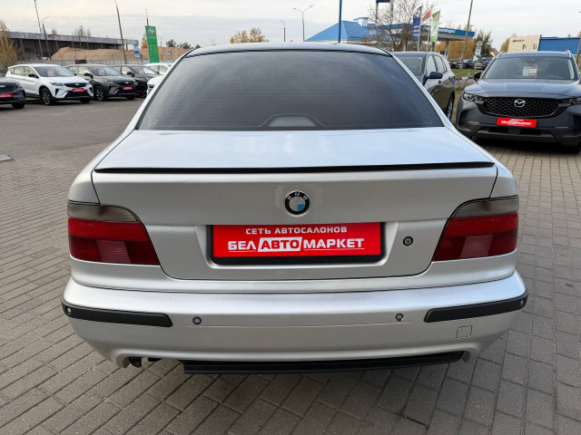 Фото автомобиля 5