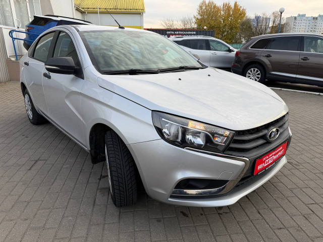 Фото автомобиля 2