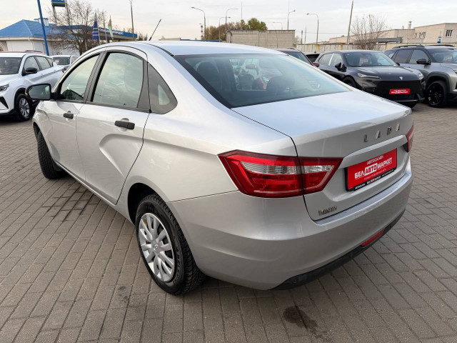 Фото автомобиля 6