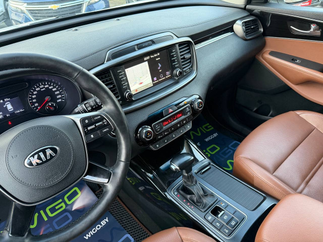 Фото автомобиля 12