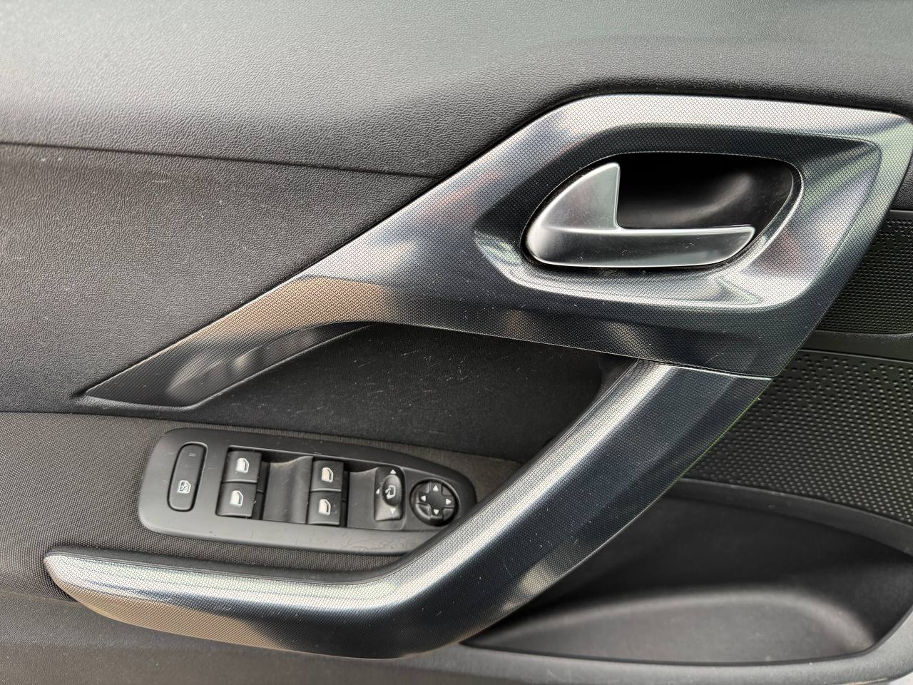 Фото автомобиля 15