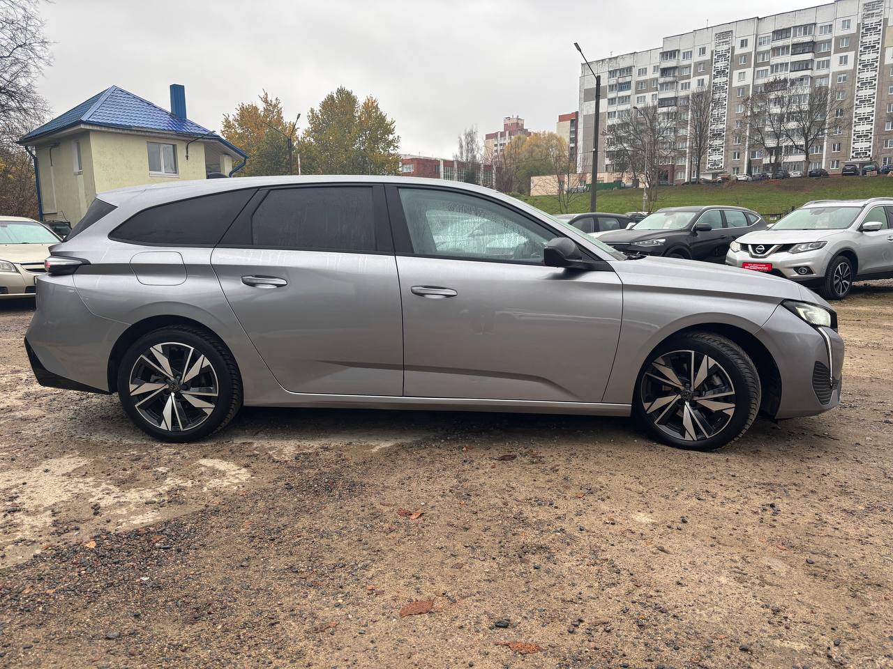 Фото автомобиля 3