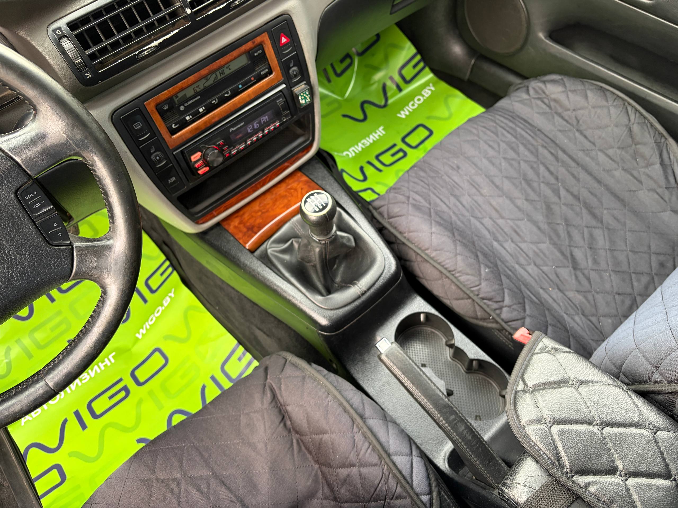Фото автомобиля 12