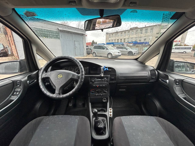 Фото автомобиля 10