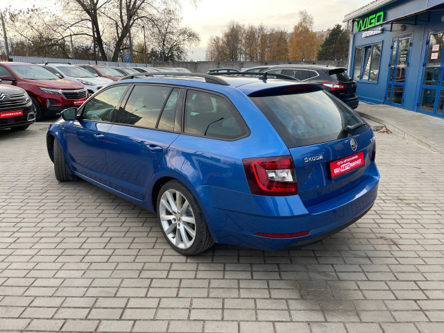 Фото автомобиля 12